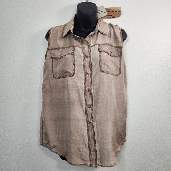 NWT One Resource Vintage Late 70s Brown Button Down 100% Silk Sleeveless Blouse - Picture 4 of 9